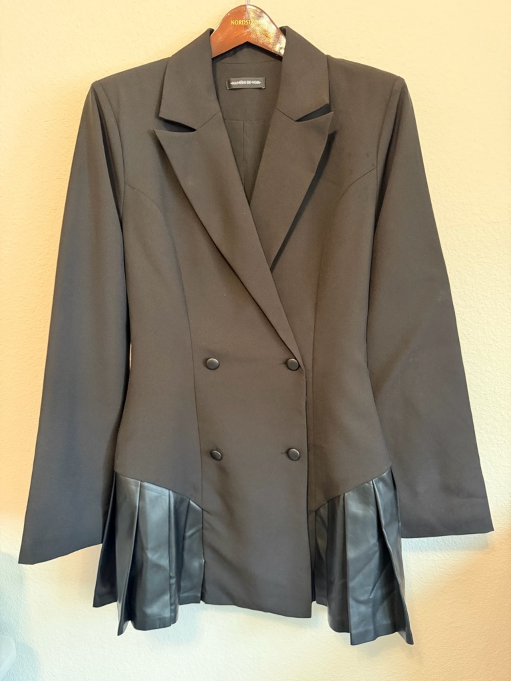 Maniere De Voir black blazer dress, size 4. - Picture 7 of 14